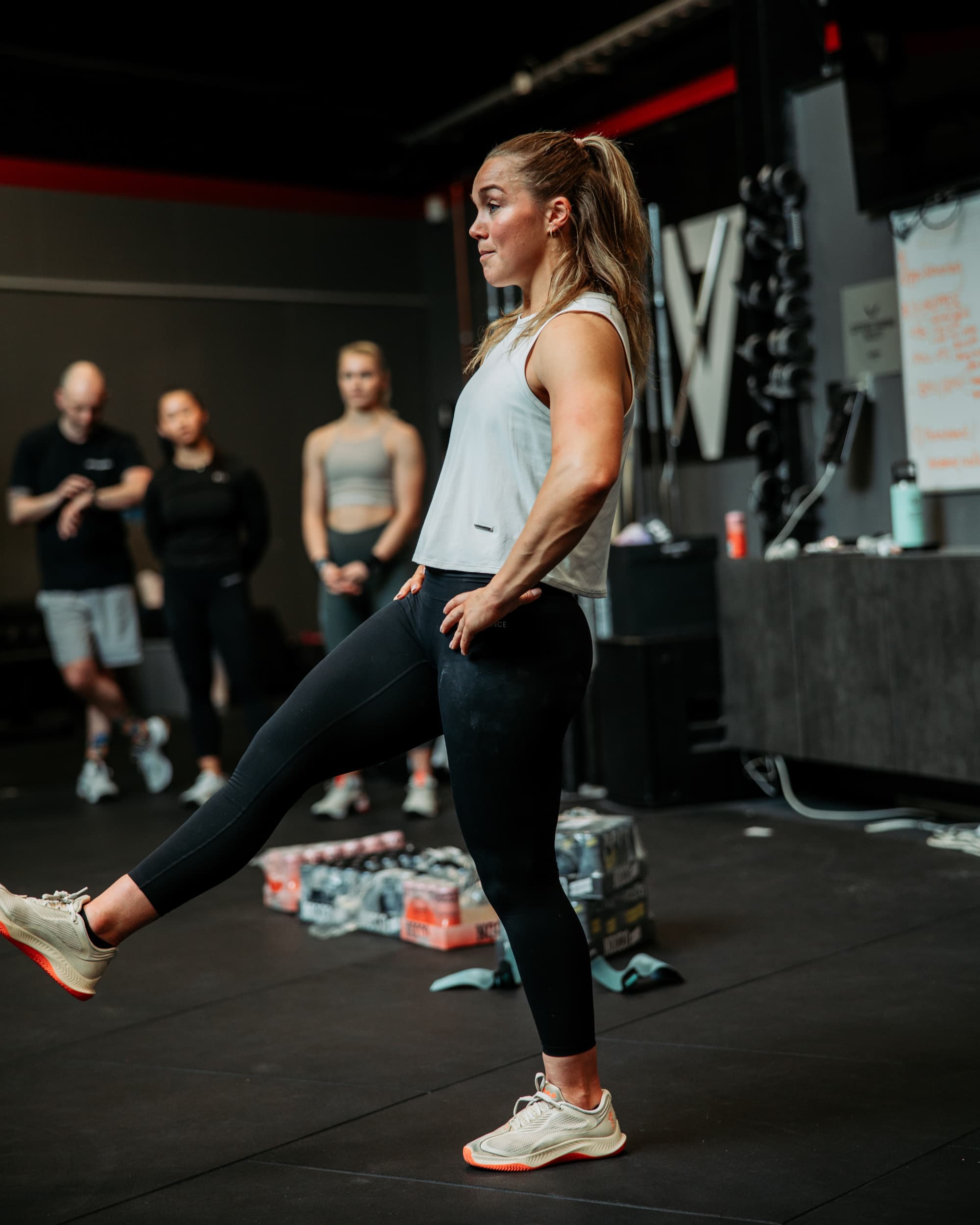 Maria Längfors coachar inför klass